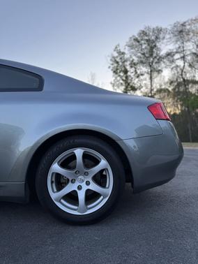 2003 INFINITI G35 Base