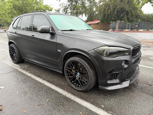 Black 2018 BMW X5 M Base