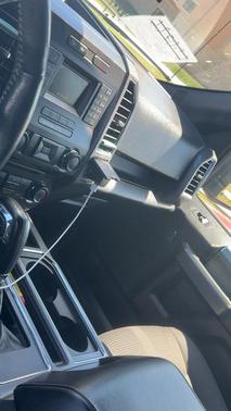 Black 2016 Ford F-150 XLT
