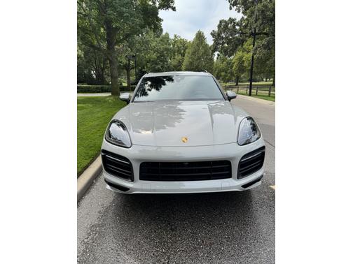 2021 Porsche Cayenne Cayenne GTS Coupe