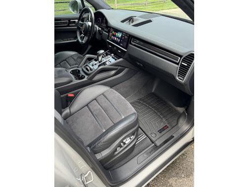 2021 Porsche Cayenne Cayenne GTS Coupe