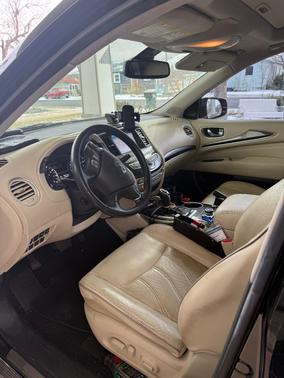 2017 INFINITI QX60 Base