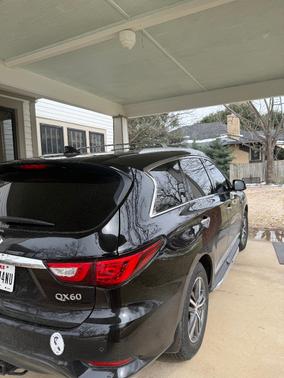 2017 INFINITI QX60 Base