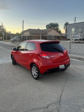 2012 Mazda Mazda2 Touring