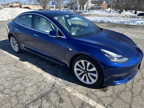 2020 Tesla Model 3 Long Range