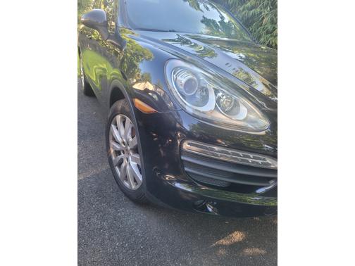 Black 2013 Porsche Cayenne Cayenne S