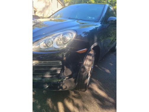 Black 2013 Porsche Cayenne Cayenne S