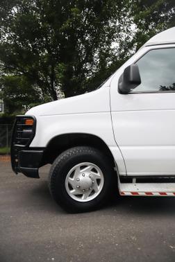 2011 Ford E250 Cargo