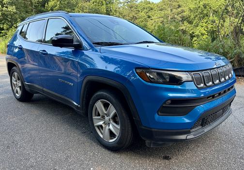 Blue 2022 Jeep Compass Latitude