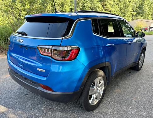 Blue 2022 Jeep Compass Latitude