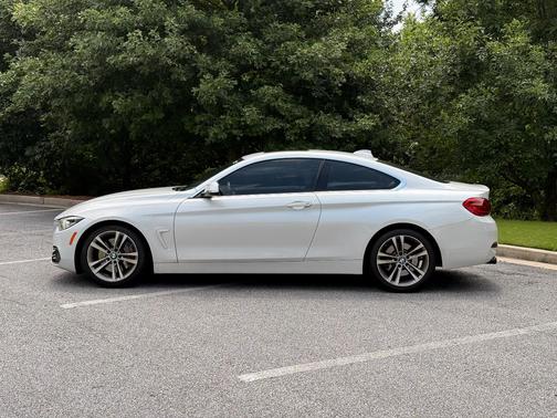 White 2019 BMW 440 i