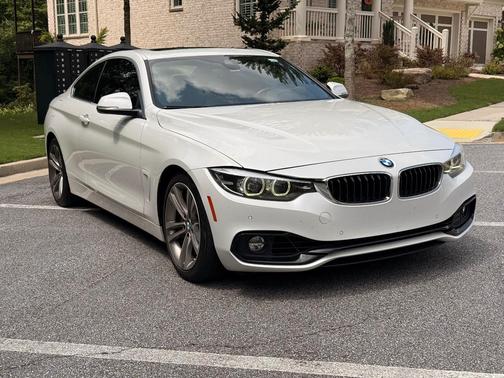 White 2019 BMW 440 i