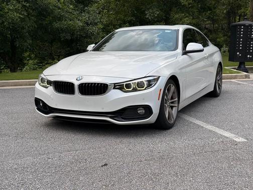 White 2019 BMW 440 i