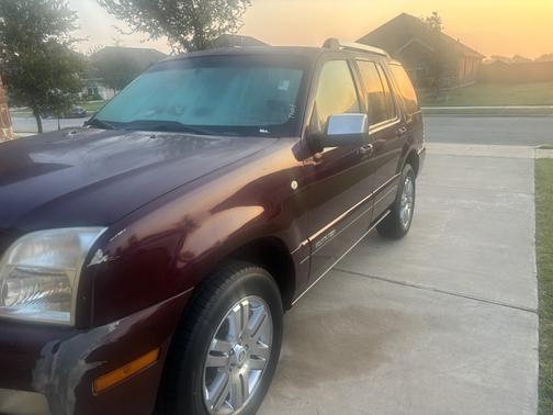 2008 Mercury Mountaineer Premier