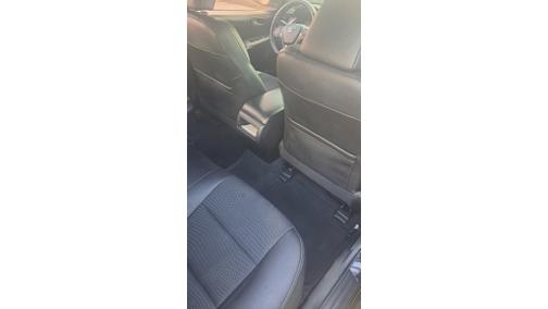 Black 2013 Toyota Camry SE