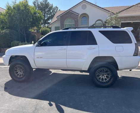 2004 Toyota 4Runner SR5