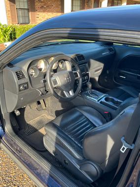 2014 Dodge Challenger SXT