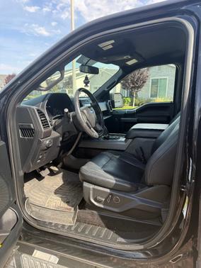 Black 2018 Ford F-150 XLT