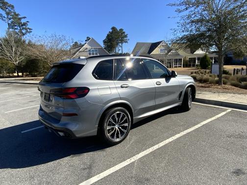 2025 BMW X5 xDrive40i