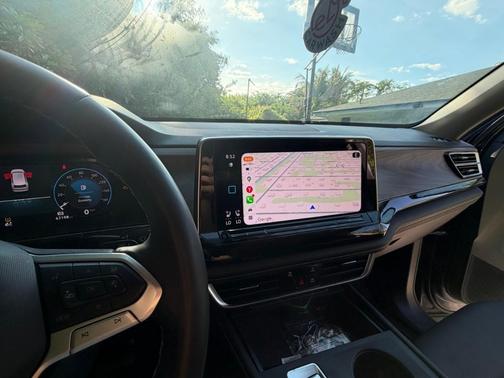 Black 2024 Volkswagen Atlas 2.0T SE