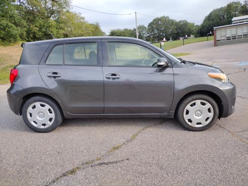 2014 Scion xD Base