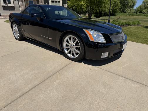 Black 2006 Cadillac XLR V