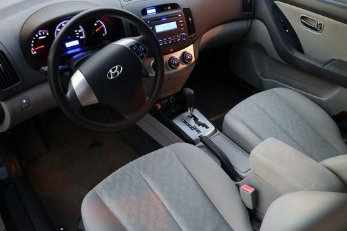Blue 2010 Hyundai ELANTRA GLS