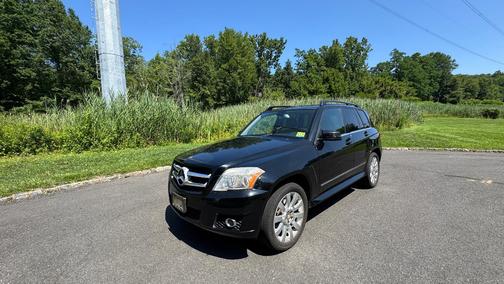 Black 2010 Mercedes-Benz GLK-Class GLK 350