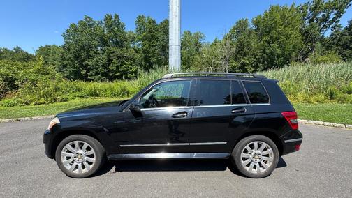 Black 2010 Mercedes-Benz GLK-Class GLK 350