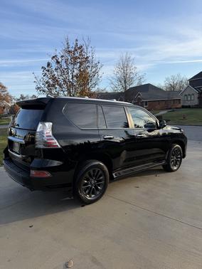 2022 Lexus GX 460 Premium