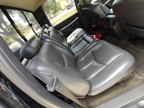Black 2005 Chevrolet Silverado 1500 LT Crew Cab