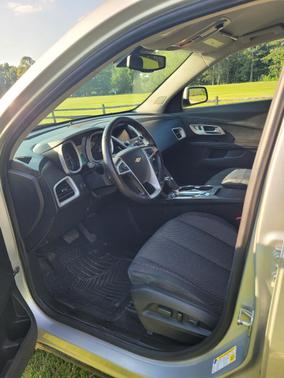 Silver 2016 Chevrolet Equinox LT