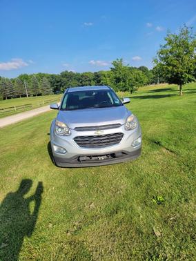 Silver 2016 Chevrolet Equinox LT