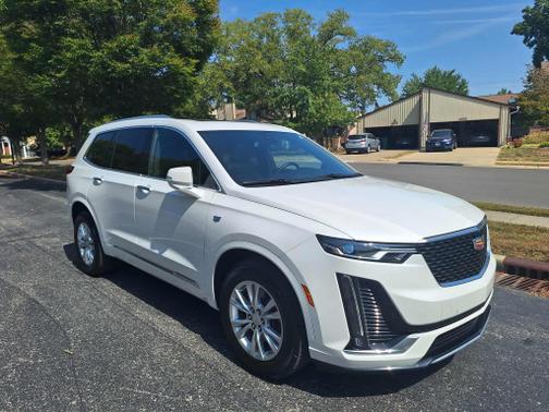 2023 Cadillac XT6 Luxury FWD
