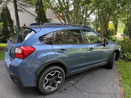 Blue 2015 Subaru XV Crosstrek 2.0i Premium