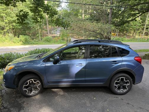 Blue 2015 Subaru XV Crosstrek 2.0i Premium