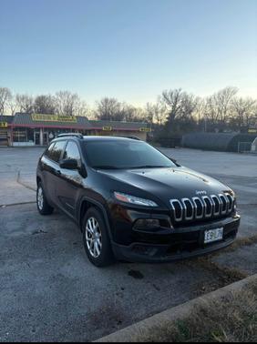 2017 Jeep Cherokee Sport