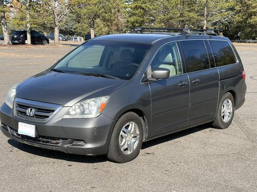 Silver 2007 Honda Odyssey EX