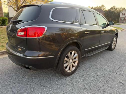 Brown 2013 Buick Enclave Premium