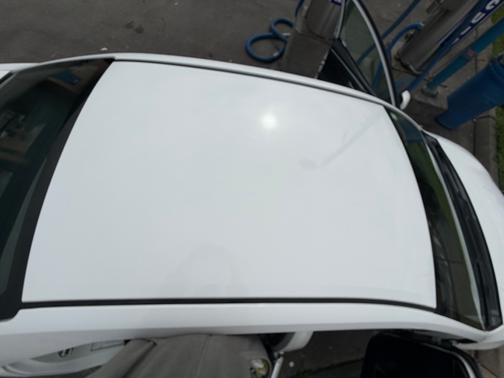 White 2018 Toyota Corolla LE