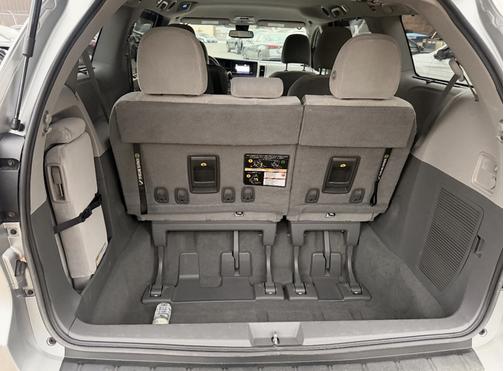 Silver 2020 Toyota Sienna LE