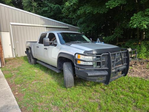Silver 2010 Chevrolet Silverado 2500 LT