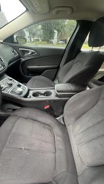 White 2016 Chrysler 200 Limited