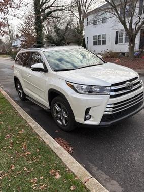 2017 Toyota Highlander Limited Platinum