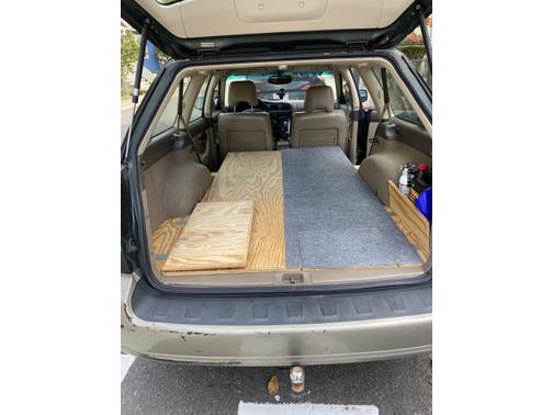 Photo 2 of 10 of 2001 Subaru Outback L.L.Bean Edition