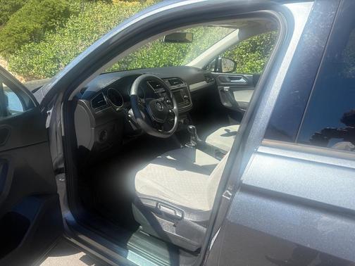 Silver 2019 Volkswagen Tiguan 2.0T S