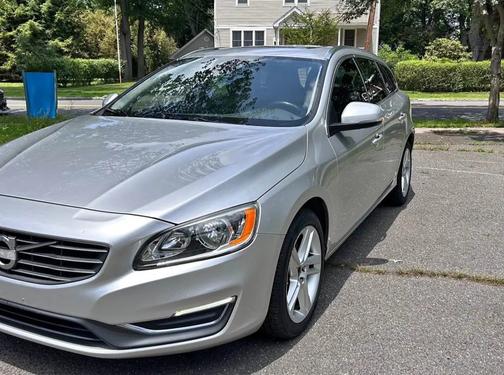 2015 Volvo V60 T5 Premier