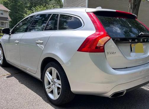2015 Volvo V60 T5 Premier