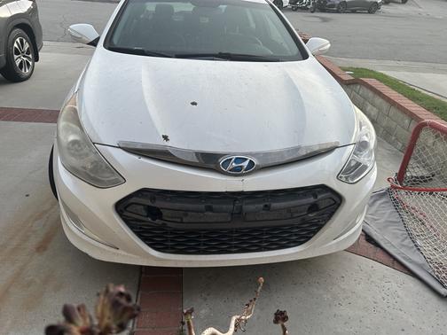 2014 Hyundai SONATA Hybrid Base