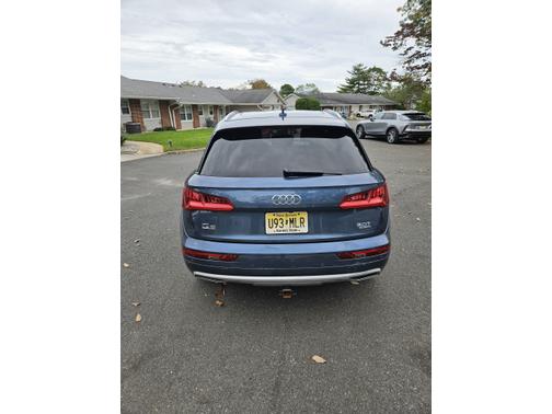 2018 Audi Q5 2.0T Premium Plus
